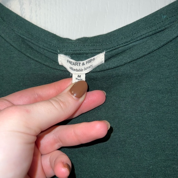 Heart & Hips Long Sleeve Lettuce Edge Cotton Basics - Picture 3 of 4